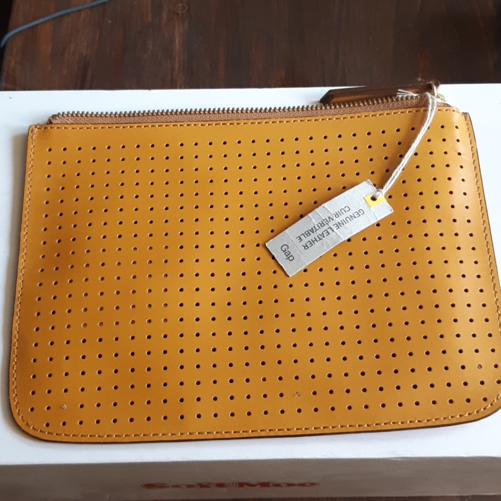 Gap leather zip envelope